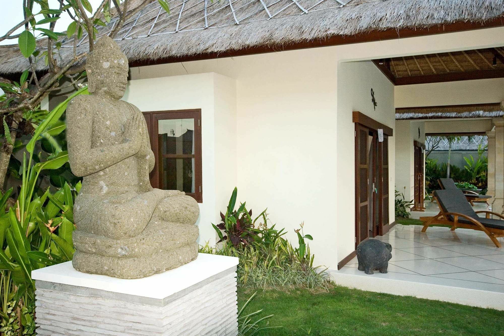 Villa Alam Seminyak  Exterior photo